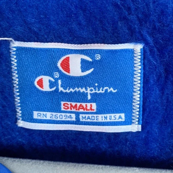 VTG 90s Champion faux fur lined windbreaker
